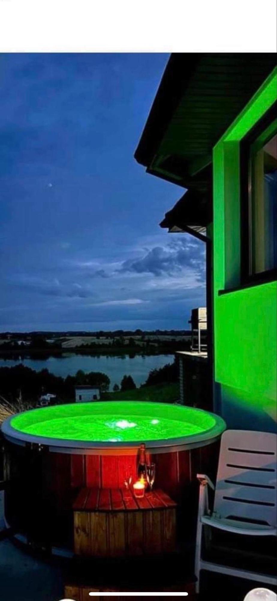 Chojno 31- Dom Wypoczynkowy Przy Jeziorze Z Jacuzzi Chrostkowo Exterior photo